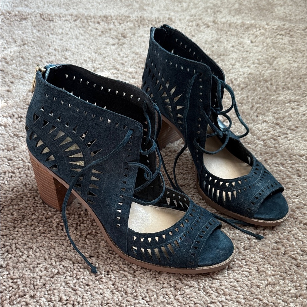 Vince Camuto Navy Blue Lace Up Suede Heels 8.5